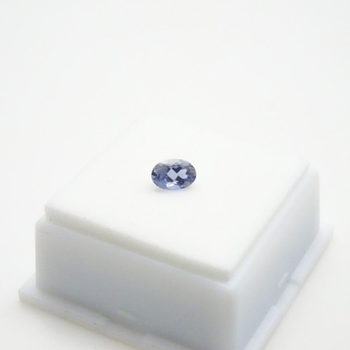 Beautiful Iolite - 0.68ct - 7.25x5mm Oval - Indian Iolite Loose Gemstone - Picture 3 of 8
