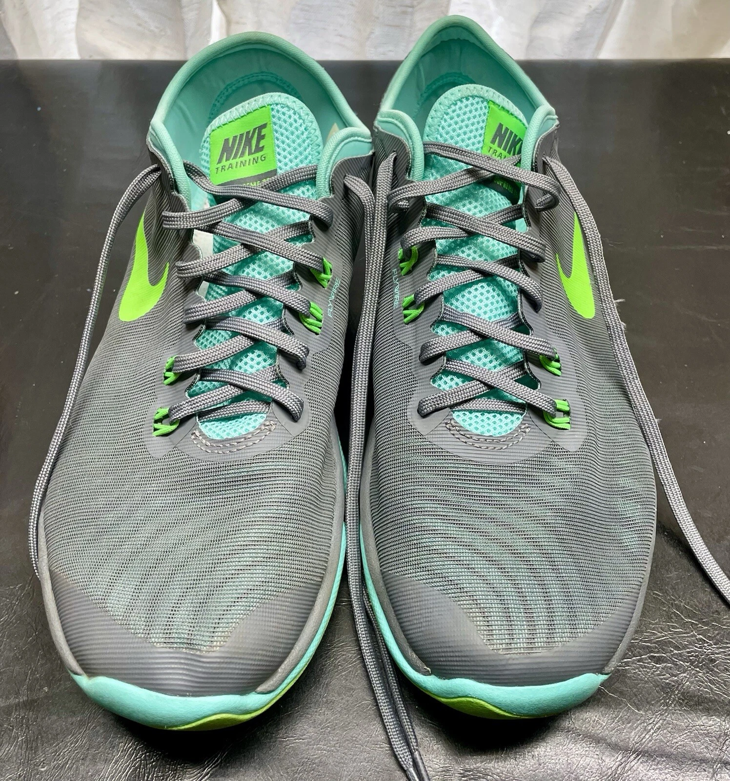 Chaussures femme Nike Training Flex Supreme TR4, pointure 11, gris 
