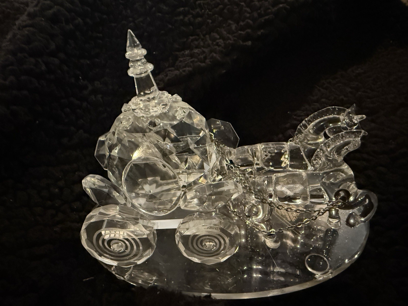 Godinger Handmade Shannon Crystal Coach Horse & Carriage Sculpture DAMAGED