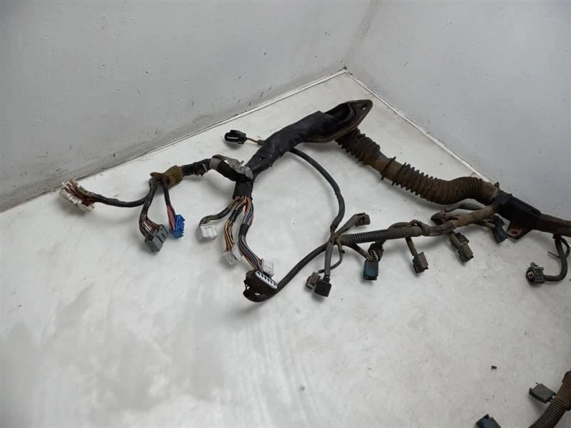 Toyota Tundra SR5 2004 4,7 L arnés de cables del motor Foto 2 de 4