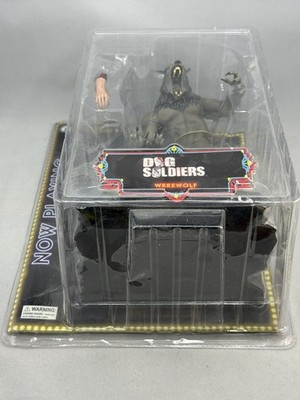 2004 Sota Toys Now Playing Presents Dog Soldiers Gray Werewolf