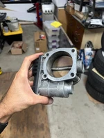 2003-06 Nissan 350Z Infiniti G35 VQ35DE Throttle Body SERA576-01 Genuine OEM (For: More than one vehicle)