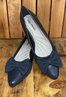 Easy Street Alva Women s Pointed Closed Toe Block Heel Pumps Navy Sz 9.5W