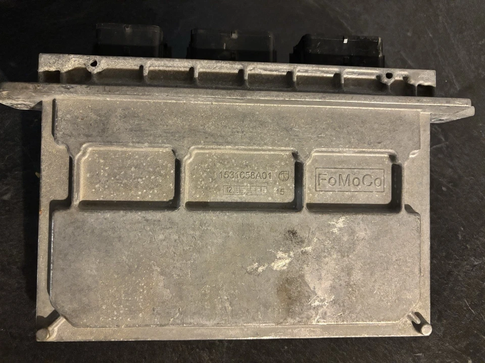 Ford Taurus 2012 ECU - FoMoCo N.º de parte: DG1A-12A650-SB Foto 3 de 4