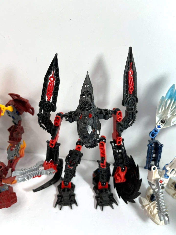 LEGO Bionicle Glatorian lote: Skrall 8978, Malum 8979, Gresh 8980, Strakk 8982 Foto 3 de 4