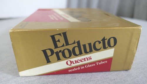 El Producto Queens Tobacco Company Scatola di Sigari in Cartone Oro e Rosso Vuota 7,75" W - Foto 4 di 18