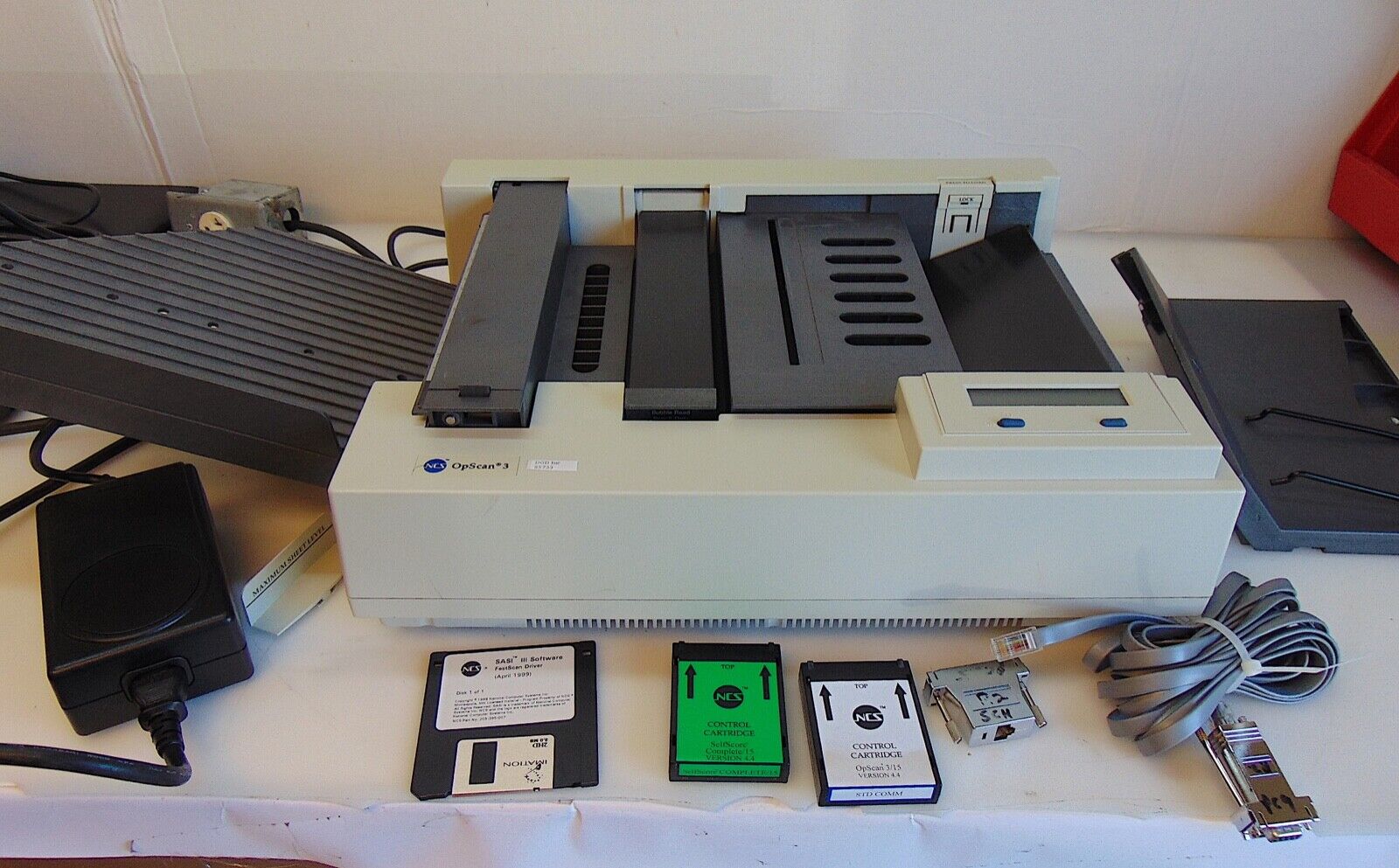 NCS OpScan 3 Scan1OXA  With Power Supply, Control Cartridges, Scandisc  S5733 