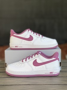 NIKE NIKE AIR FORCE 1 BURDEOS Zacaris zapatos online.