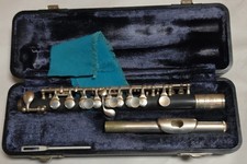 Vintage 1950 Bundy Piccolo Wood with Silver Plate w/ Hard Case