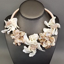 Statement Mother of Pearl Necklace Flower Pink White Chunky Choker Cruise 18"