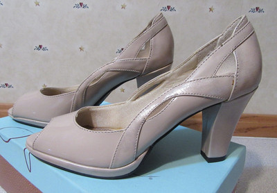 Life Stride Women's Taupe Vital GL/LIZ Patent Open Toe Pumps Sz 8.5 Med Open Toe