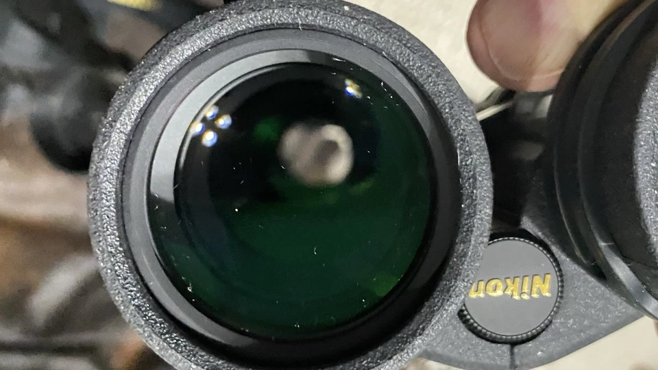 Бинокль с дальномером Nikon 10x42 LaserForce - Изображение 4 из 4