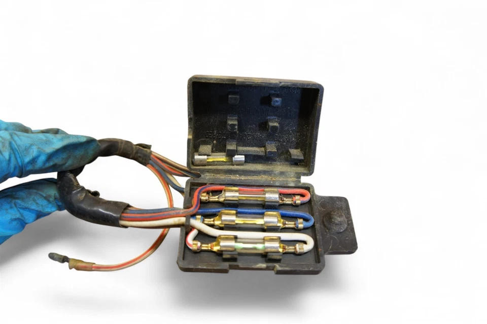 Kawasaki Kz750 Kz 750 Kz400 Kz 400 Kz1000 Kz 1000 Z1 900 Fuse Box K209 *2679J - Image 4 of 4