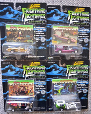  4 1999 Johnny Lightning Munsters Cars, Koach - Dragula - Hearse - Undertaker