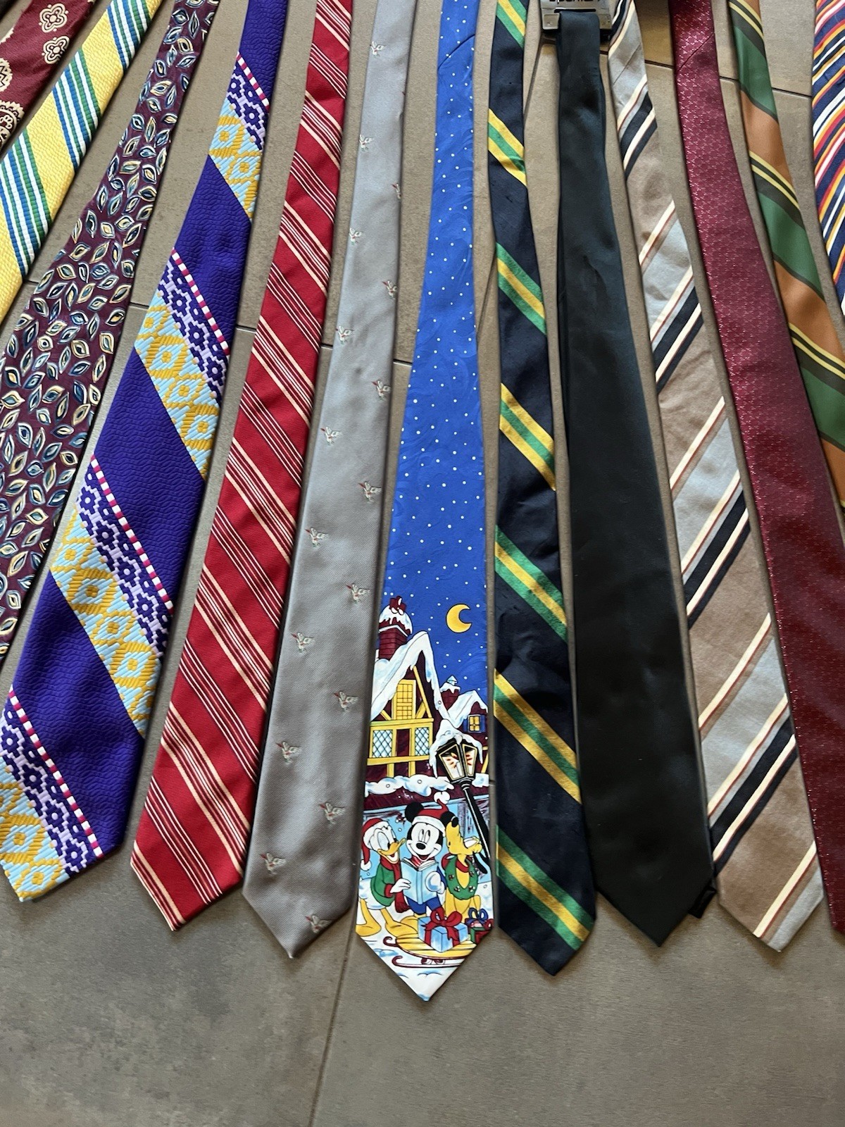 Vintage Bundle Men's Assorted Patterned Necktie C… - image 6