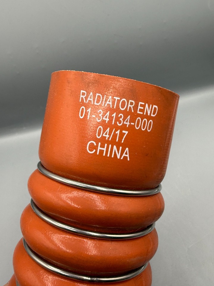 freightliner-charge-air-cooler-hose-dd5-dd8-m2-5-degrees-hot-01-34134