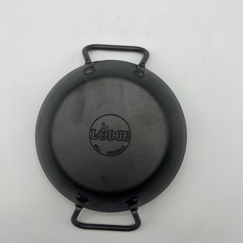 Lodge Manufacturing Company CRS8DLH Carbon Steel Skillet, 8", Black 8 Inch - Picture 2 of 2