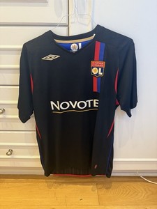 Maglia OLYMPIQUE LYONNAIS JUNINHO #8 Away 2005-2006, Nuova, Taglie S-XXL
