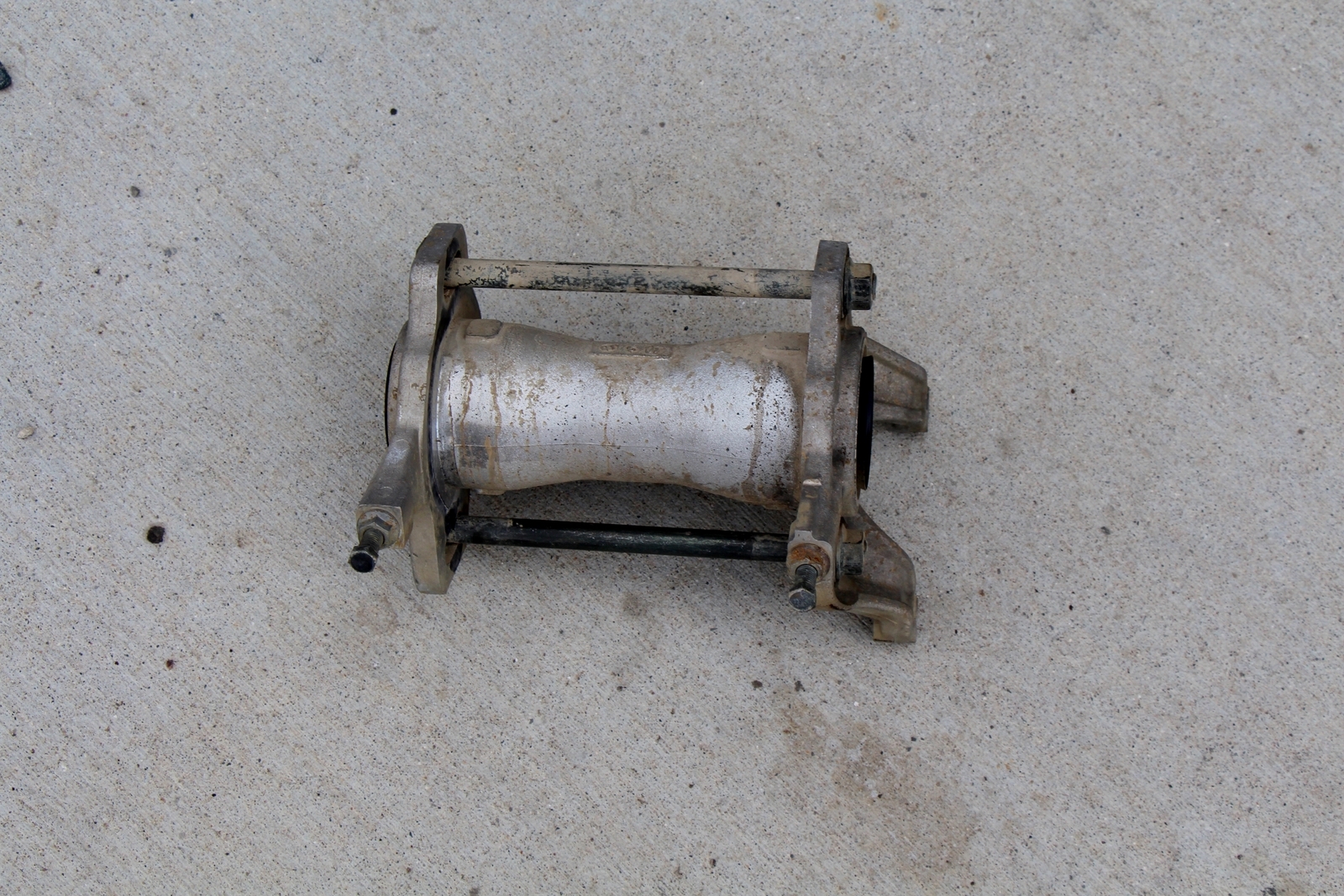 Yamaha YFZ450 Stock OEM axle swingarm carrier & bearings YFZ 450 2004 2005 04 05 eBay