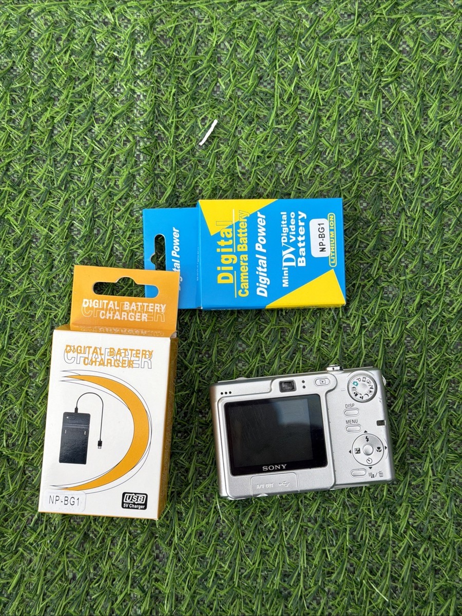 ソニー SONY Cyber-shot DSC-W35 デジタルカメラ Sony Cyber-shot DSC-W35 7.2MP Digital Camera - Silver for sale