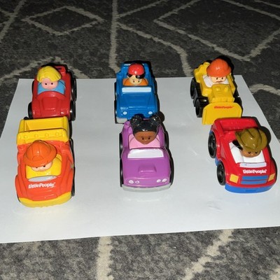 Lot Of 6 Fisher Price Little People Wheelies Dump truck Bulldozer Cowboy More