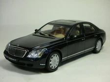 AutoArt 1/43 Maybach 57 SWB sedan die-cast model original packaging box, black