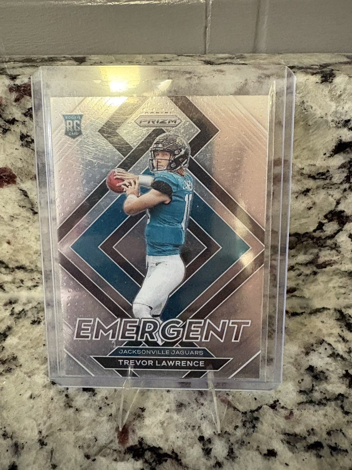 2021 Panini Prizm - Emergent #E-1 Trevor Lawrence (RC)