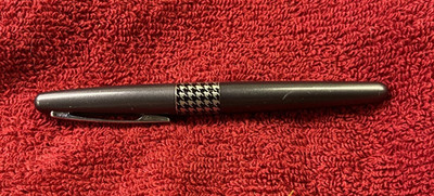 Pilot Metropolitan Retro Pop Fountain Pen in Gray Gently Used GB