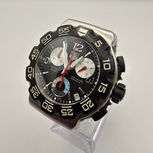 SWISS TAG HEUER FORMULA 1 CAC1110-0 CHRONOGRAPH ST.STEEL MEN'S QUARTZ WATCH.