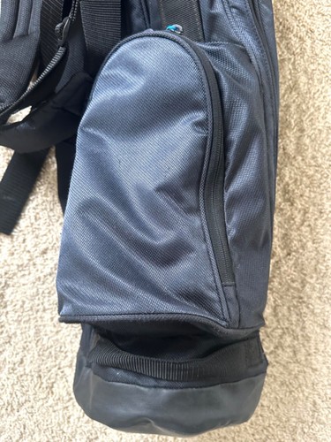Nike Golf Sunday Carry Golf Bag - Used - Picture 5 of 9