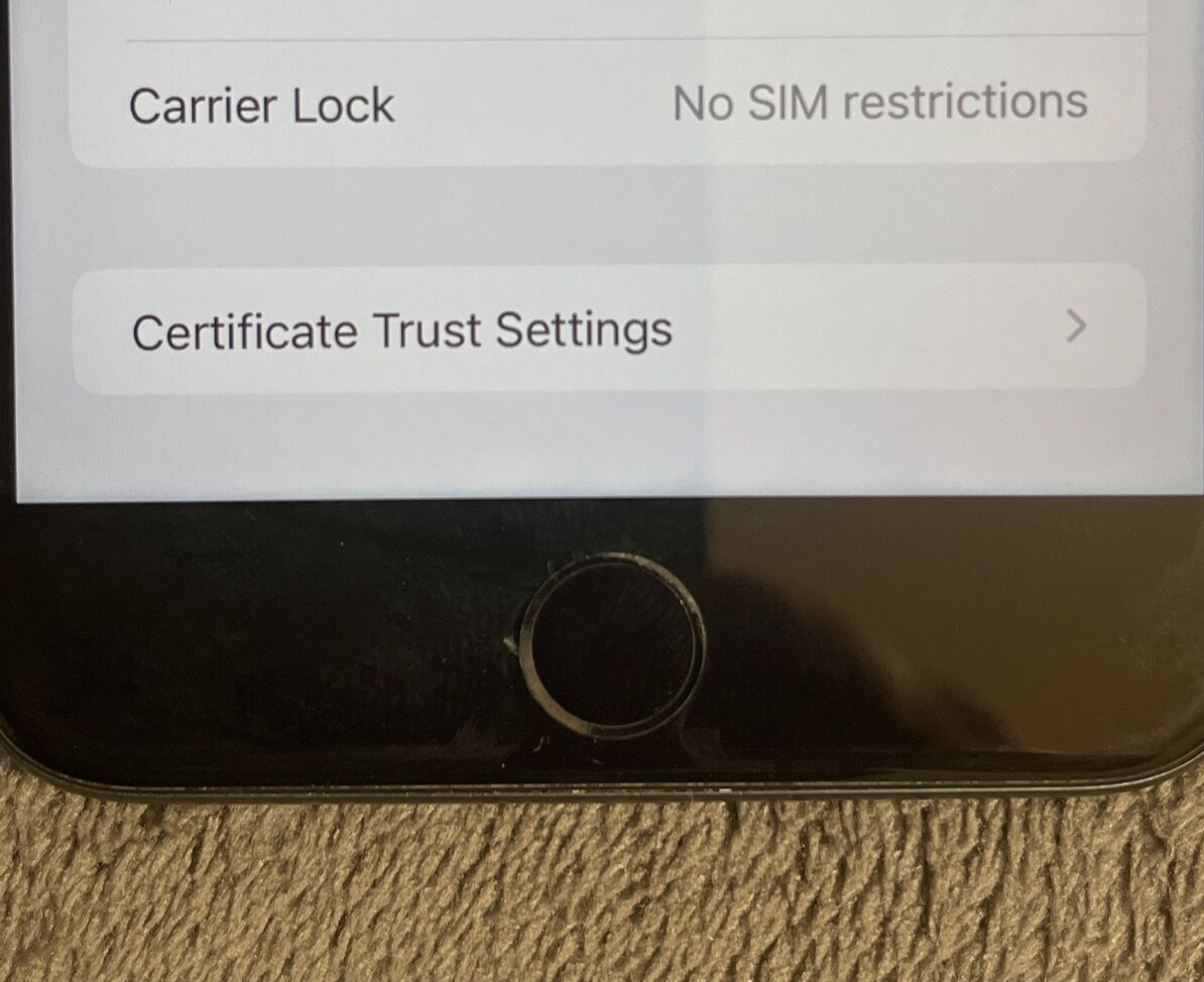 Apple iPhone 8 Plus - 64GB - Space Gray (Unlocked) A1864 (CDMA +