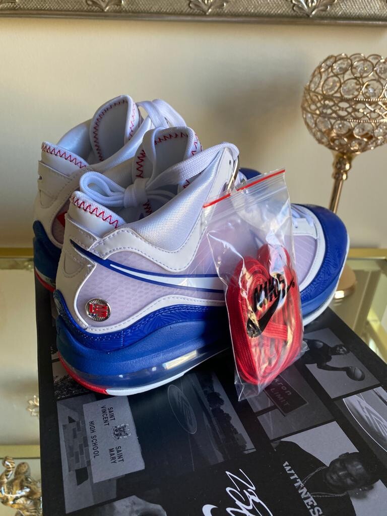 Nike Air Lebron 7 Baseball Blue LA Dodgers 2021 Size 7.5 *in hand Nike Air Lebron 7 Baseball Blue LA Dodgers 2021 Size 7.5 *in hand