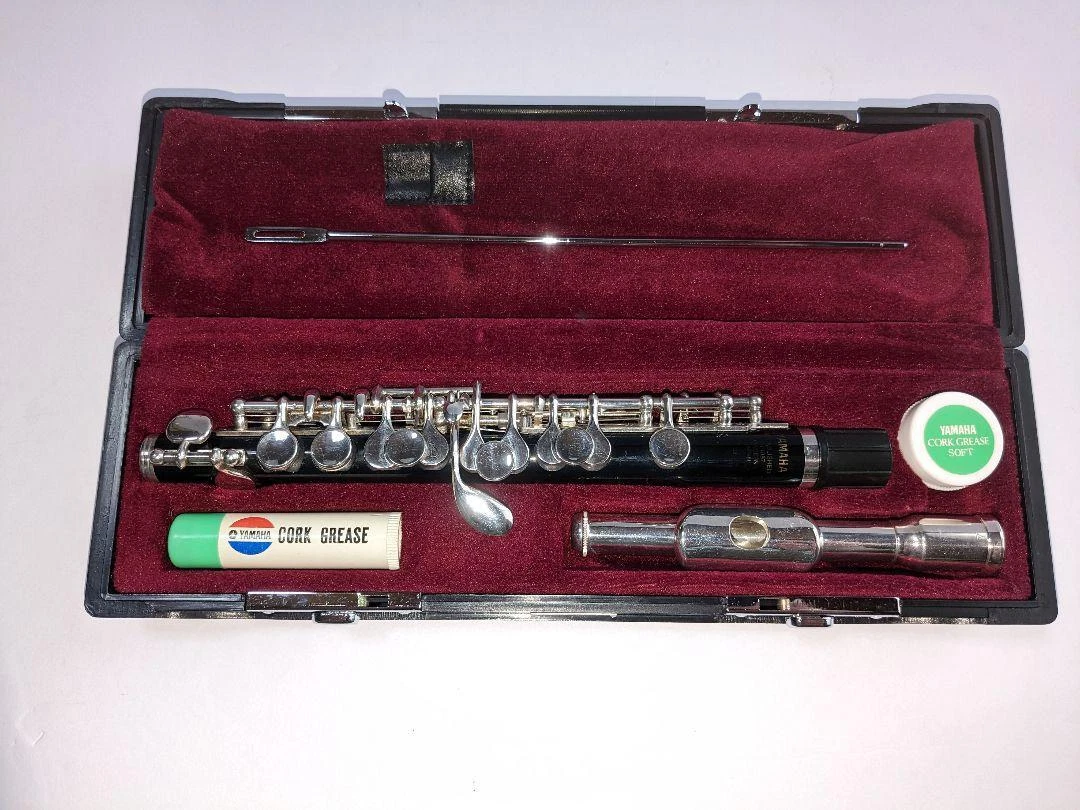 YAMAHA PICCOLO YPC-32 with case Black Excellent condition | eBay