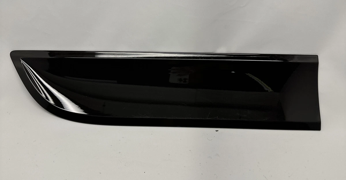 PORSCHE MACAN DOOR MOLDING TRIM RIGHT REAR 2019 2020 2021 OEM 