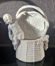 BISCUIT ANCIEN PUTTI CORBEILLE PANIER