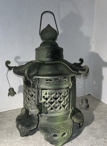 ~14”VTG Japanese Garden Pagoda Cast Iron Candle Lantern  w/Hand Cast Bells—781