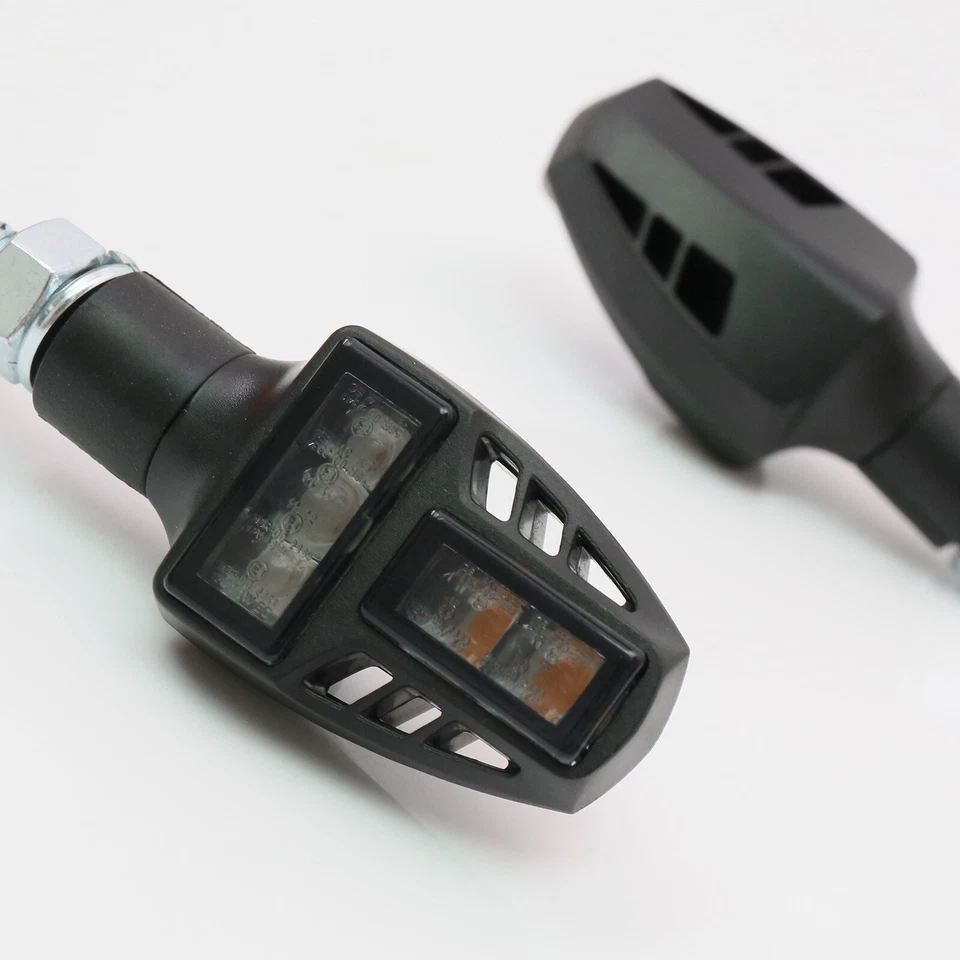 Luz LED de señal de giro de freno trasero TGun T150 para motocicleta Foto 4 de 4