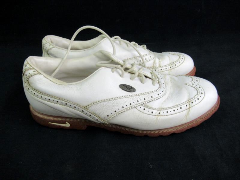 Nike Airliner White Leather Wingtip Golf Shoes Women's Size Nike Airliner White Leather Wingtip Golf Shoes Women's Size