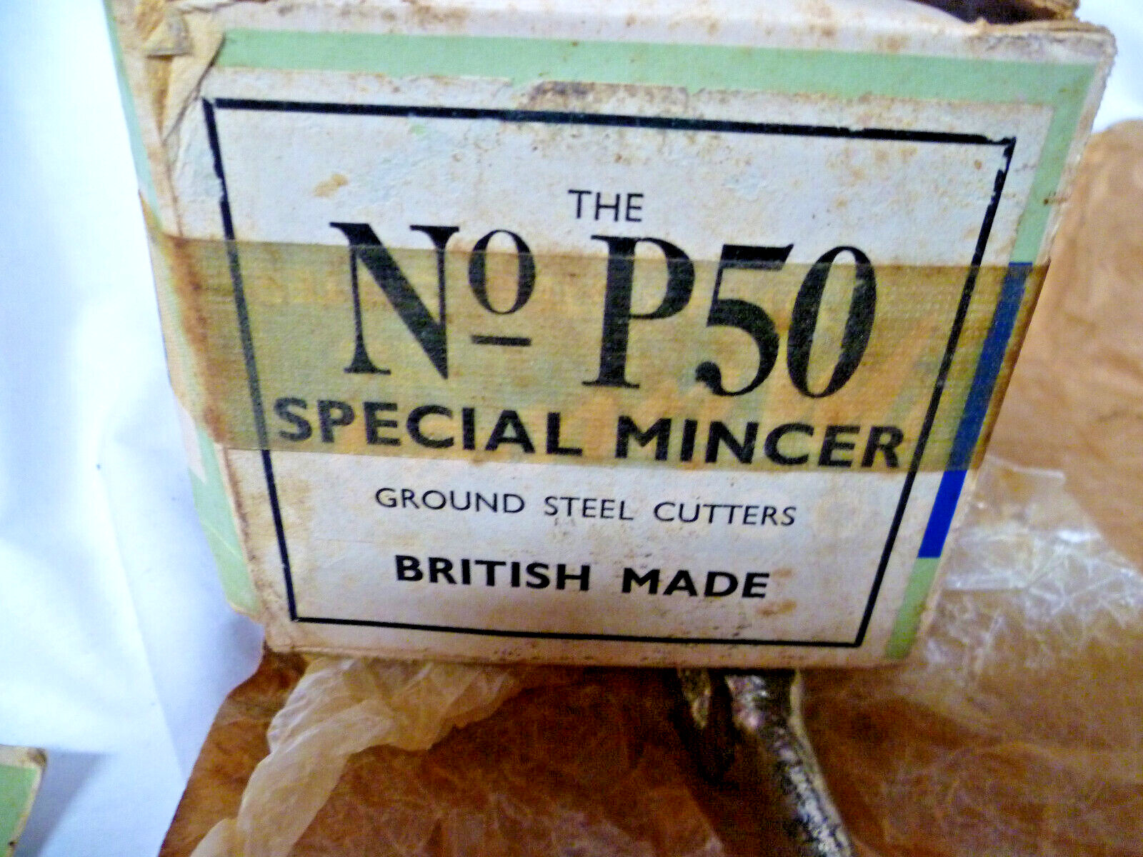 Vintage Benchtop Meat Grinder Mincer No. P50 with 3 cutters British