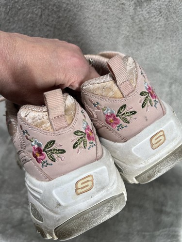 Zapatillas deportivas Skechers D'Lites Bright Blossoms para mujer 11 zapatos florales rosas - Imagen 11 de 12