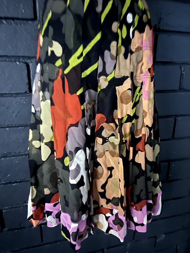 Falda de seda Dries Van Noten usada (talla 38). Foto 2 de 4