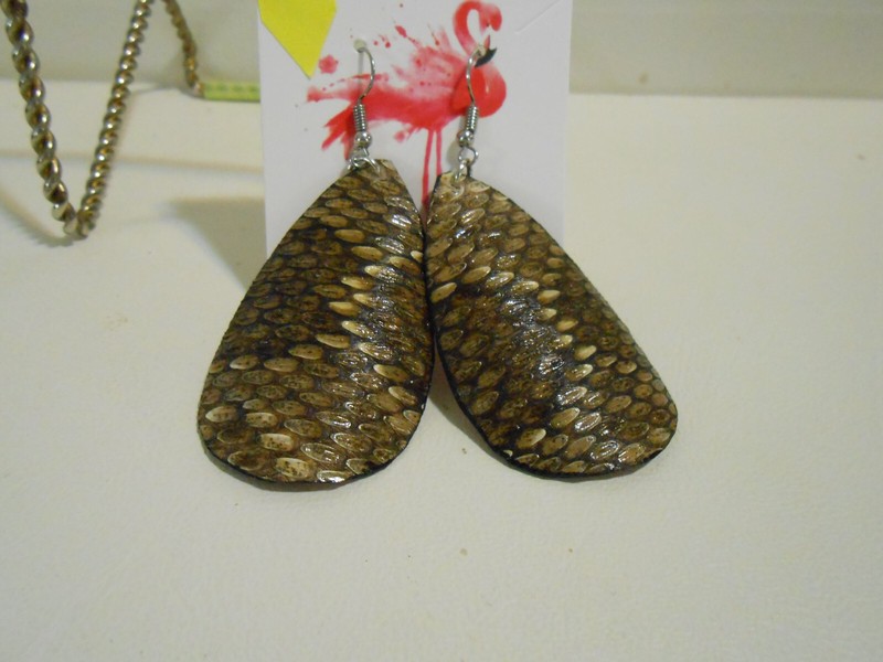 REAL RATTLESNAKE SKIN,  DANGLE EARRINGS . Hook Loop Mounts.
