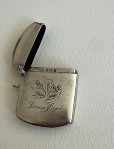 Sterling Silver Vintage Matchsafe "Dinna Forgot". 1915 W H Haseler Birmingham