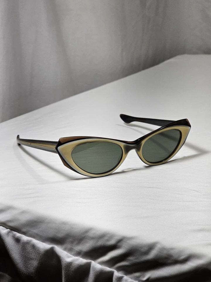 Gafas de sol Ray Ban vintage de mediados de siglo para mujer ojo de gato Marche Rockabilly Foto 3 de 4