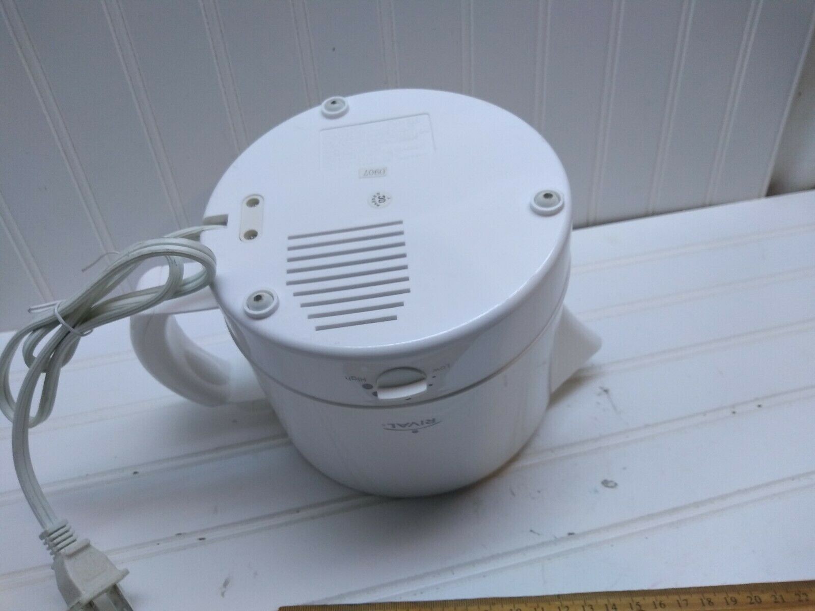 Rival 32 OZ Hot Pot Express 1.5 Qt Warmer 5 Cup Water Kettle Boiler