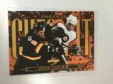 F45238  1997-98 Score Check It #5 John LeClair FLYERS