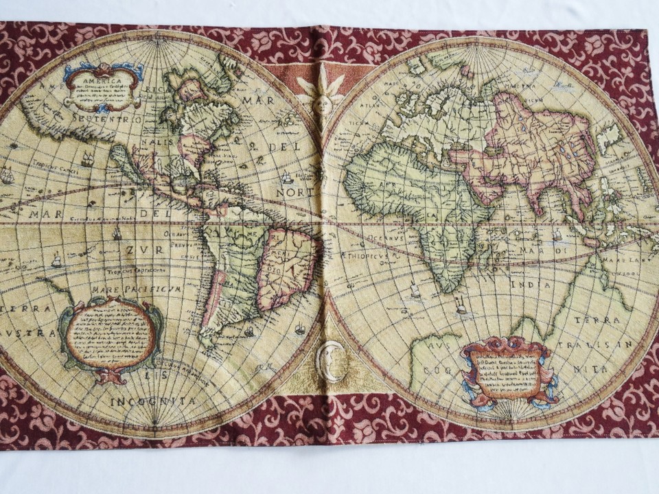 Tapisserie Murale Italie Old Map - Carte Du Monde Antique - 116x68 Cm - Design Rouge