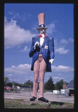 Photo:Uncle Sam Fast Food statue, Toledo, Ohio