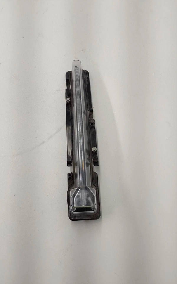 Luz antiniebla LED delantera derecha Ford Taurus 2015 OEM AG13-13B220-AB Foto 2 de 4