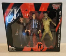 1998 McFarlane The X Files 3-Pack Fox Mulder,...